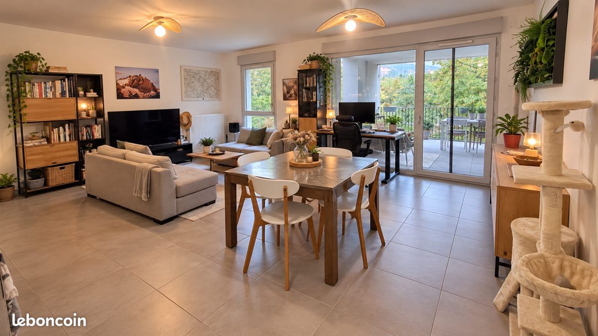 Appartement 3 pièces 70 m² · à Coublevie · 70 m² · 960 €/mois