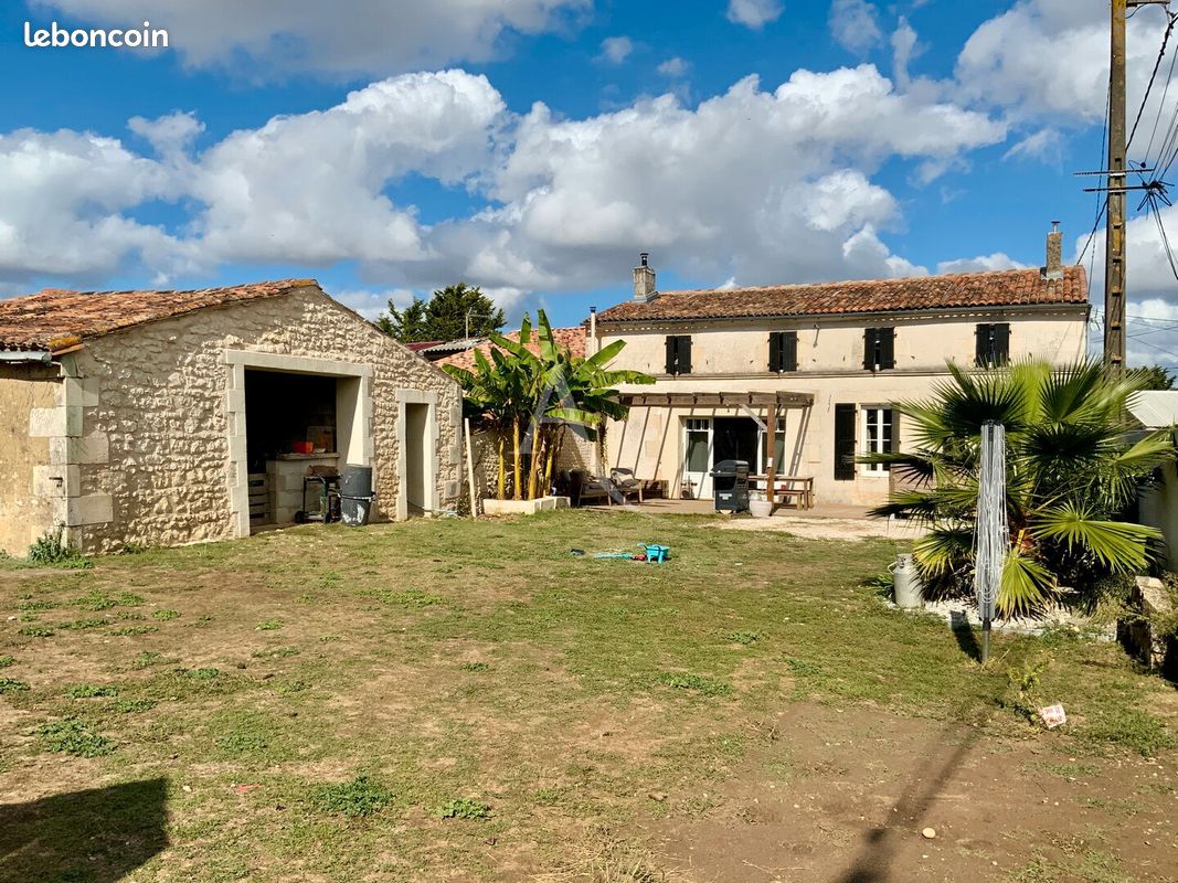 Maison 5 pièces 170 m² · à Pisany · 170 m² · 279 000 €