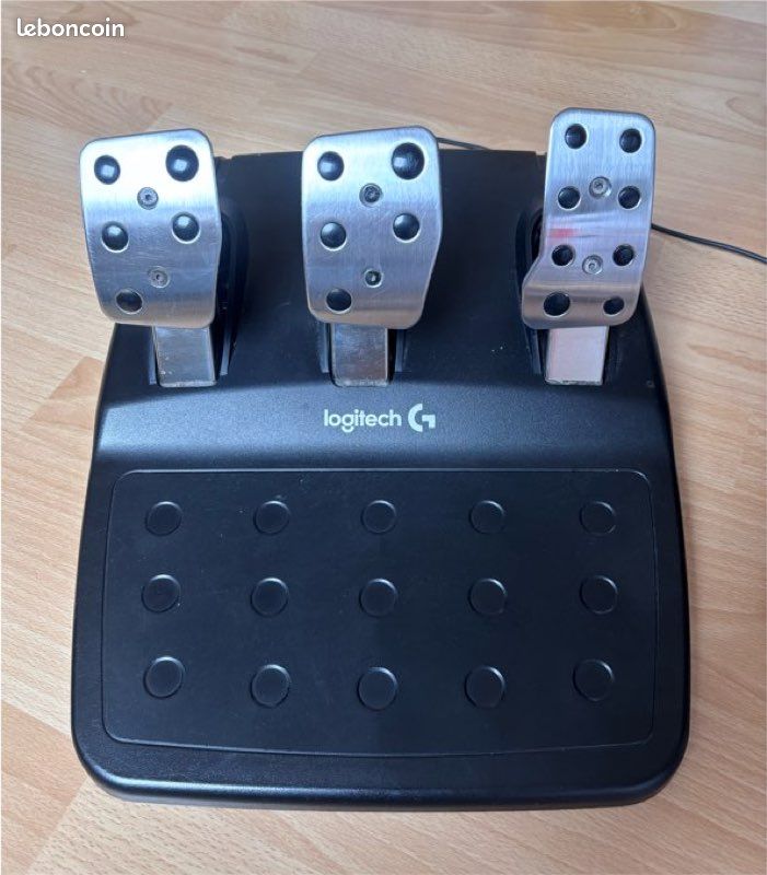 Volant logitech G920 + support (image 3)