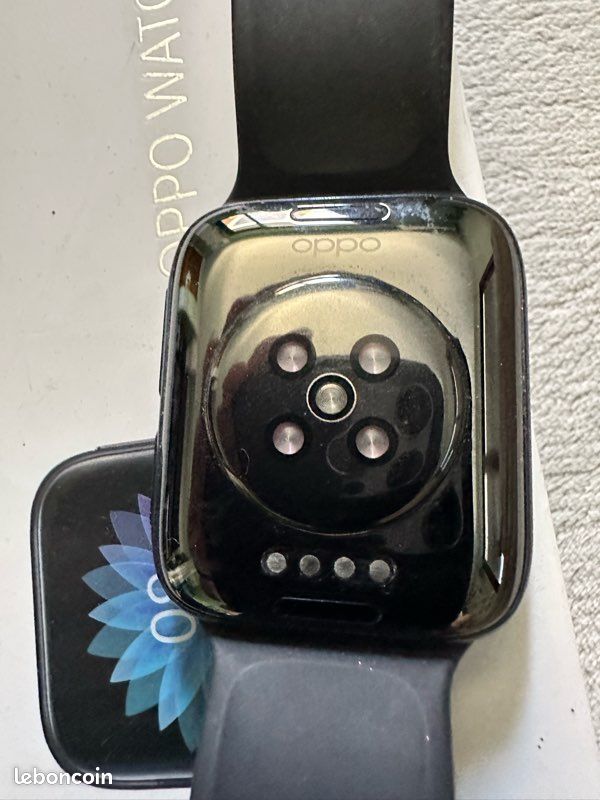 Montre connectée Oppo Watch (image 3)
