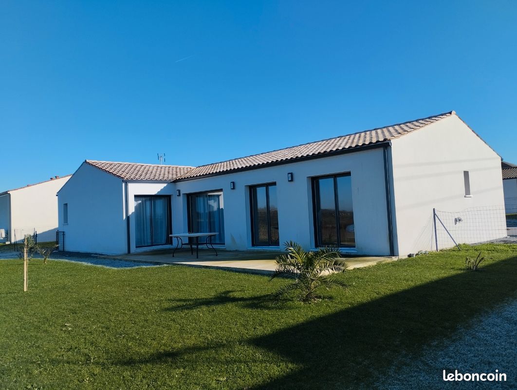Maison 5 pièces 113 m² · à Corme-Royal · 113 m² · 280 000 €