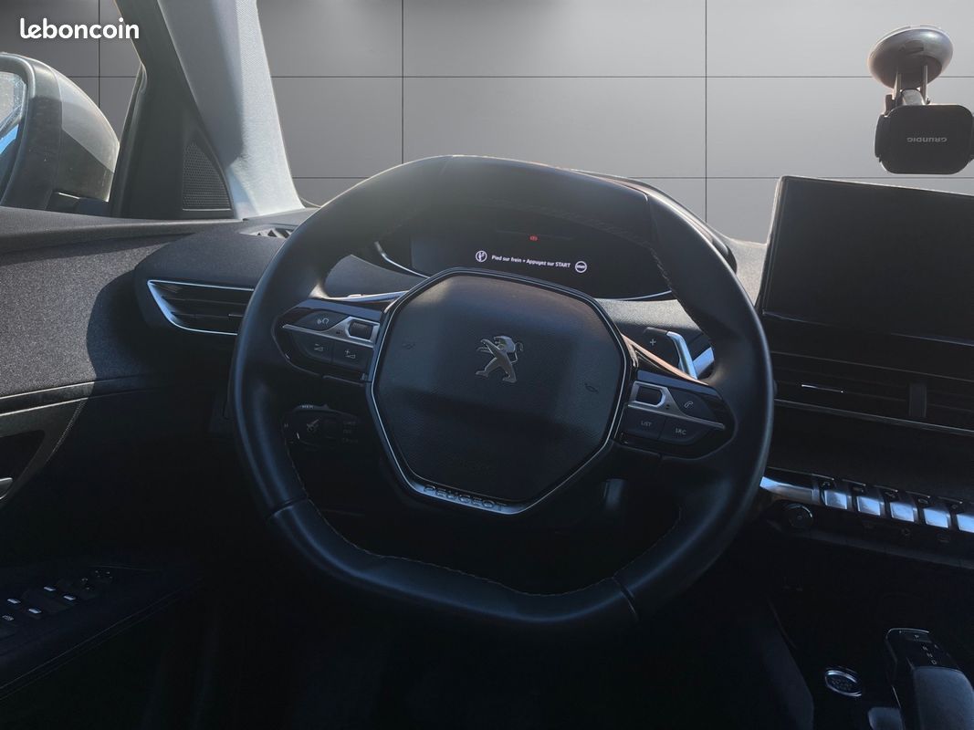 PEUGEOT 3008 Puretech 130ch SS EAT8 Allure (image 12)