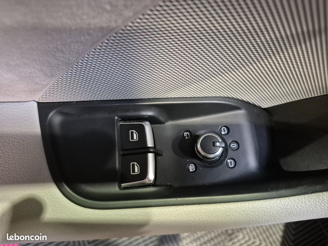 AUDI S3 S3 2.0 TFSI 300 Quattro S-Tronic 6 - 2 EME MAIN (image 25)