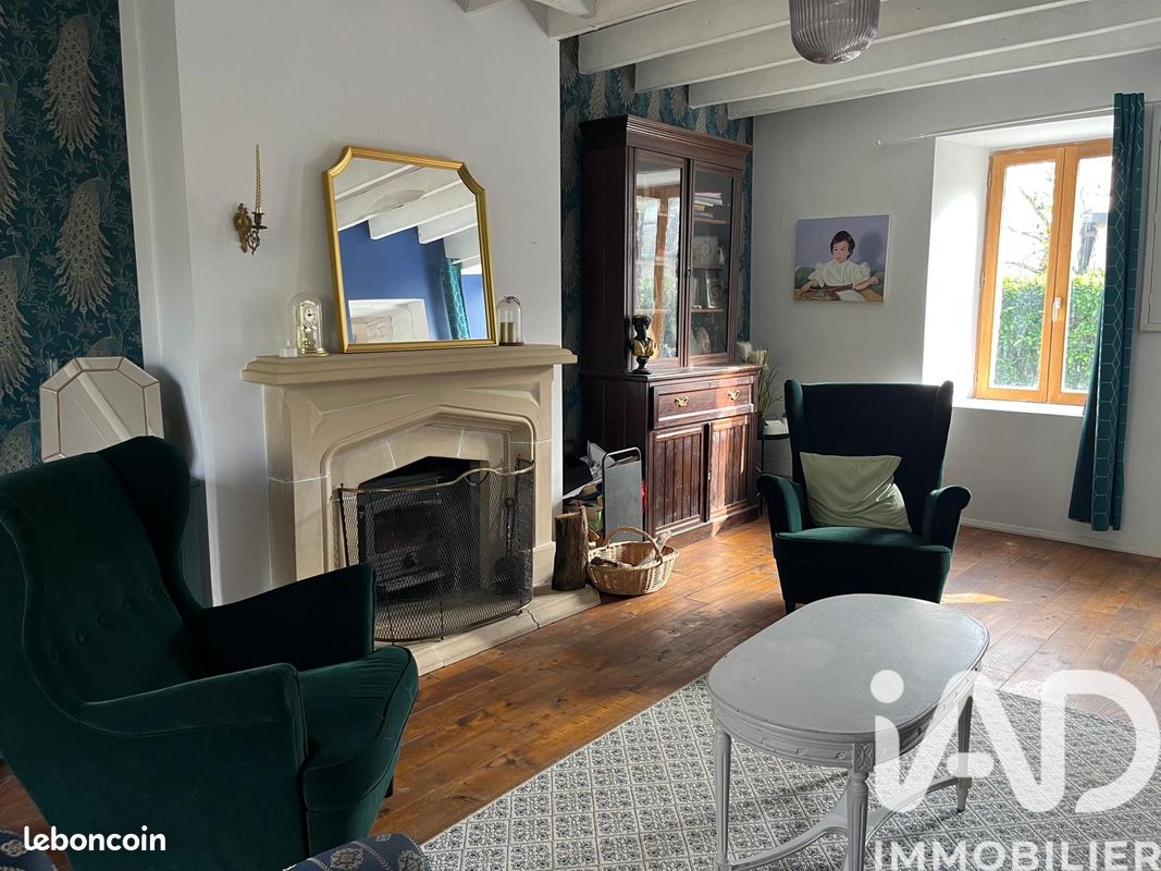Maison 6 pièces 200 m² · à Sixt-sur-Aff · 200 m² · 289 000 €