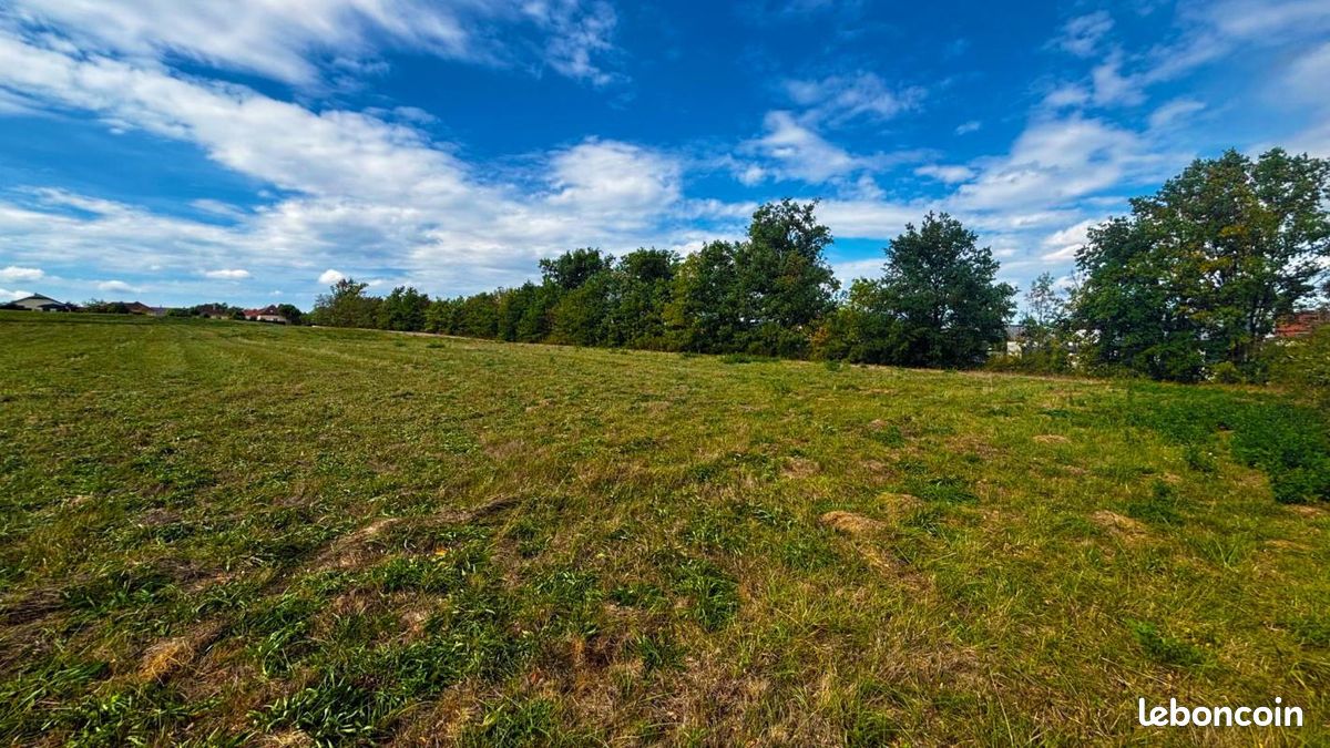 Terrain 595 m² · à Brive-la-Gaillarde · 46 500 €