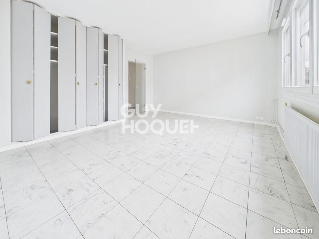 Appartement 2 pièces 48 m² · à Elbeuf · 48 m² · 51 000 €