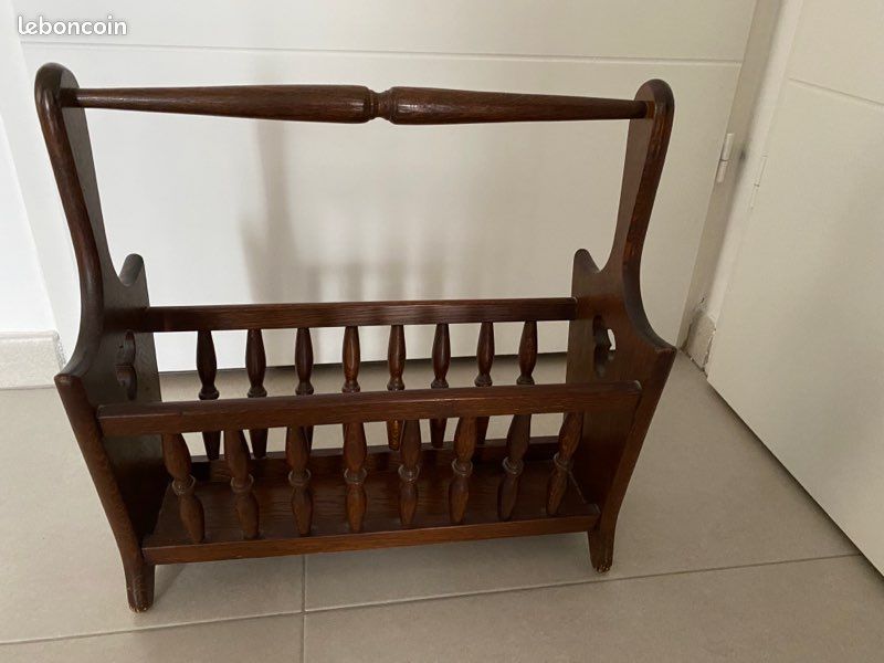 Porte revue bois (image 1)