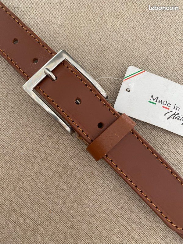 Ceinture Cuir Marron Aramas - Taille 50 - Modèle Fantaisie Point - Neuve Avec étiquette