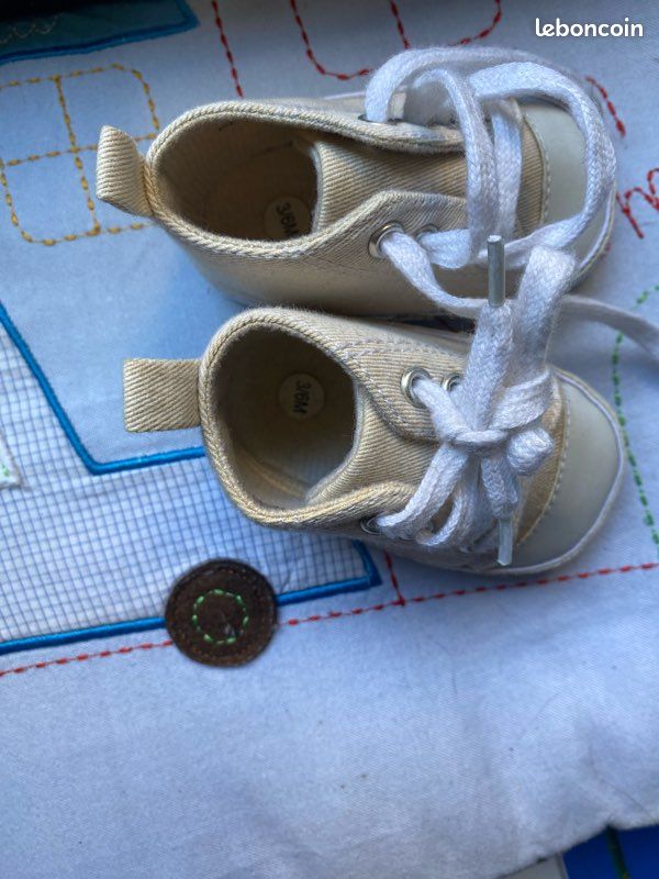 Lot de 2 paires de chaussures bébé (image 2)