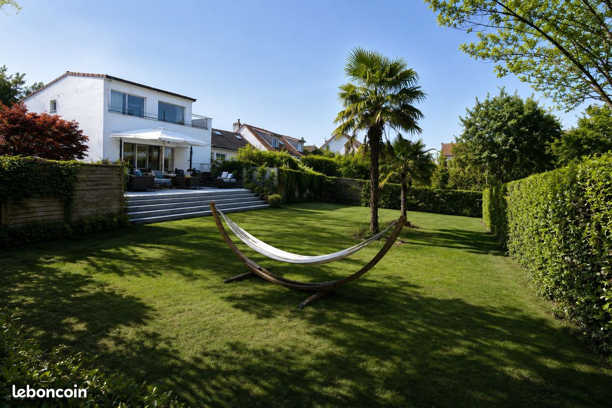 Maison 7 pièces 180 m² (image 1)