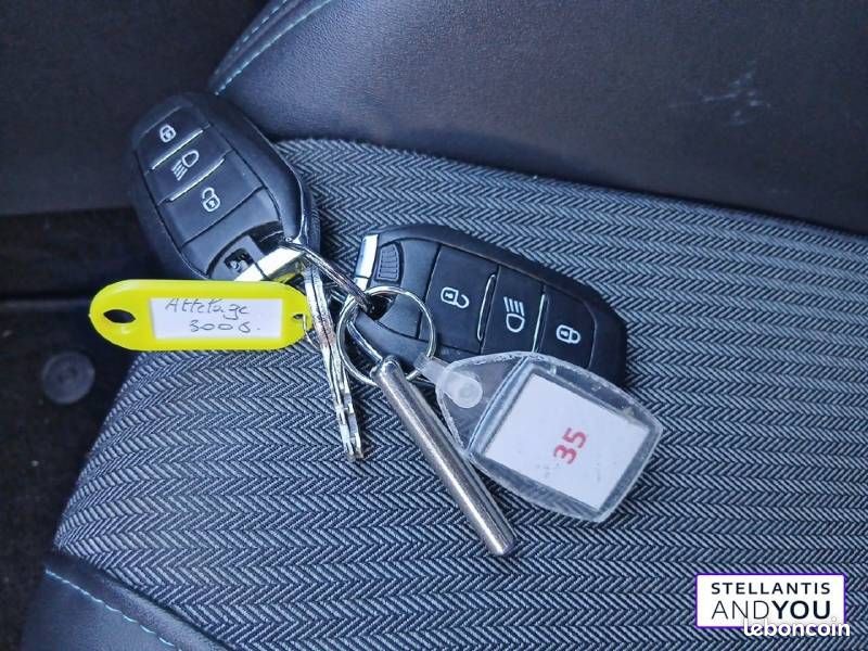 Peugeot 3008 PureTech 130ch S&S EAT8 Allure Pack (image 18)