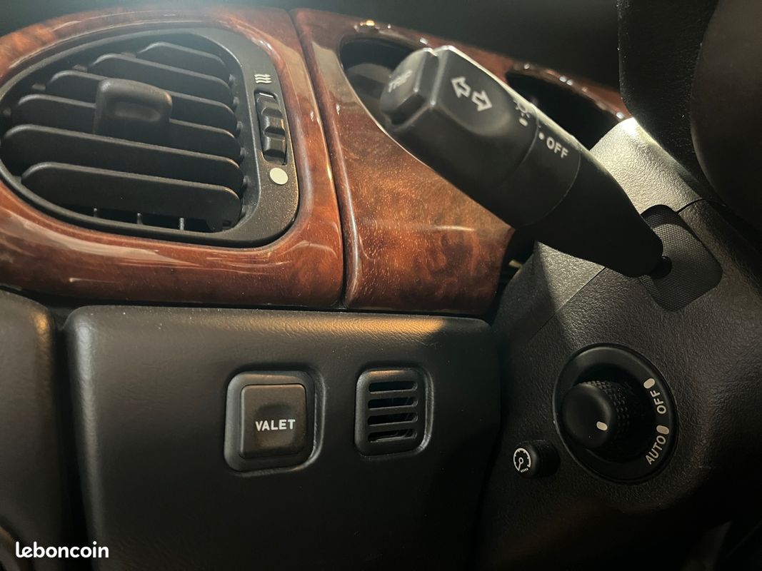 JAGUAR XK8 4.0 V8 BA 294Ch Garantie 12 mois (image 19)