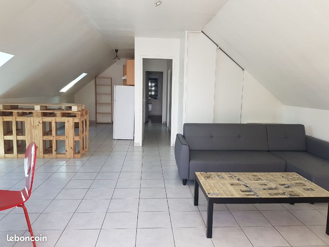 Appartement 2 pièces 65 m² · à Idron · 65 m² · 660 €
