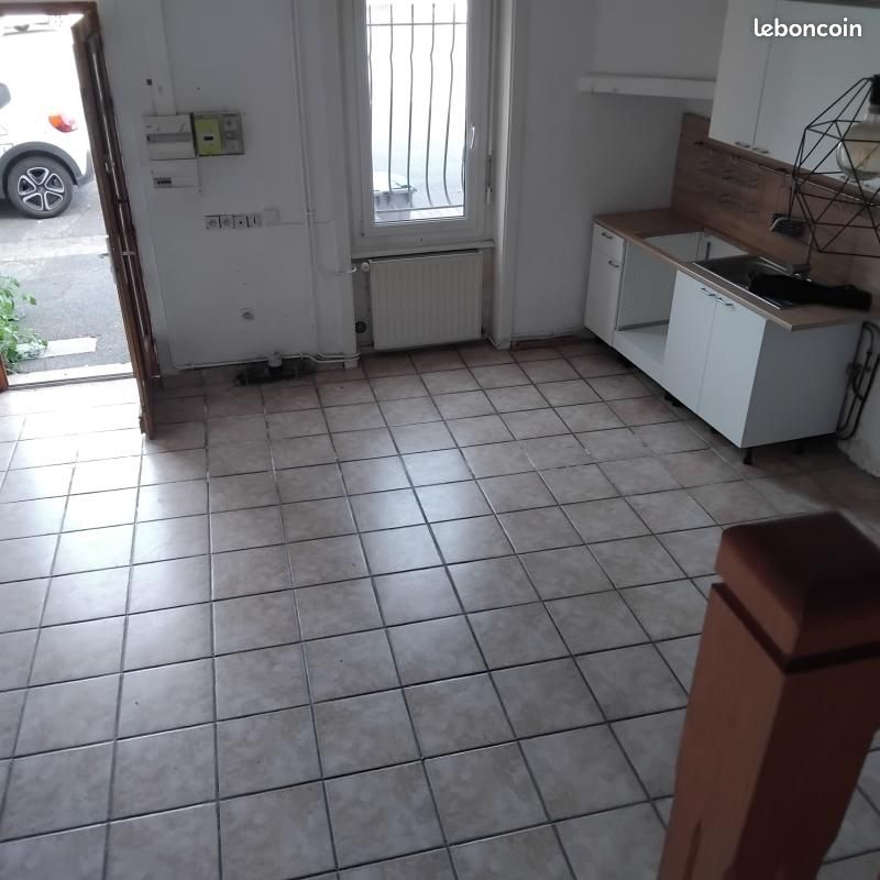 Maison 5 pièces 87 m² · à Andrézieux-Bouthéon · 87 m² · 750 €/mois