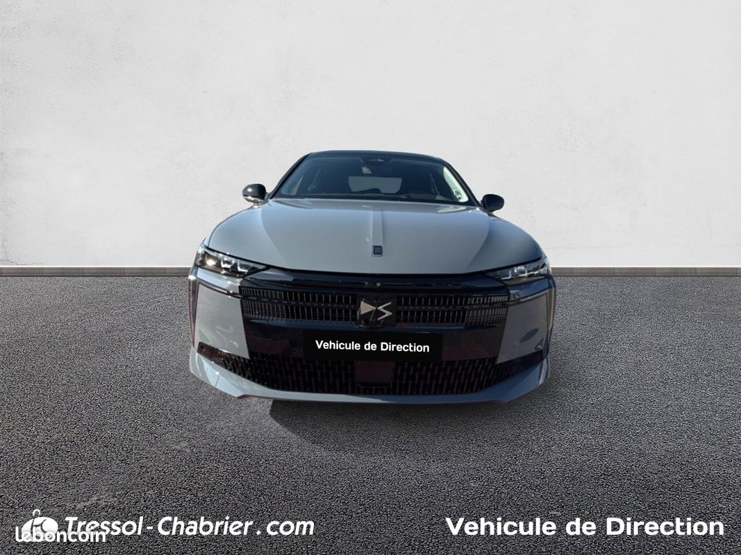 DS N°4 Hybride 145 e-DCT6 Etoile - Alcantara (image 29)