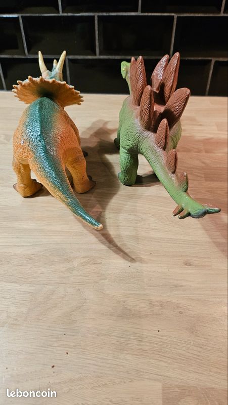 2 dinausore (image 2)