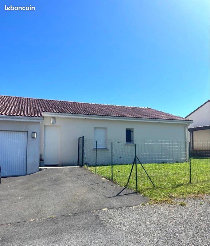 Maison 5 pièces 95 m² · à Naucelles · 95 m² · 235 000 €