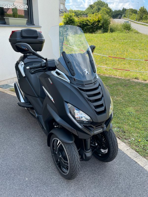Scooter 3 roues (image 1)