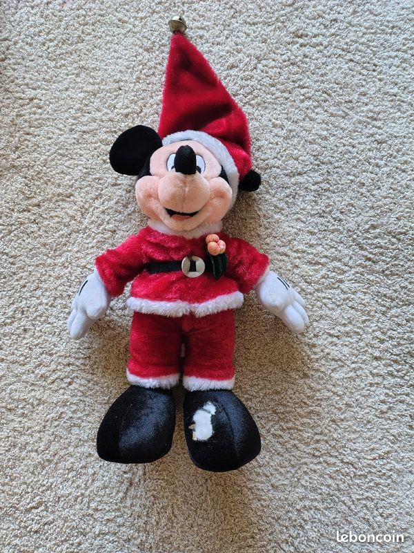 Peluche doudou Mickey père noël avec grelot grand format - Disney Disneyland Paris (image 1)