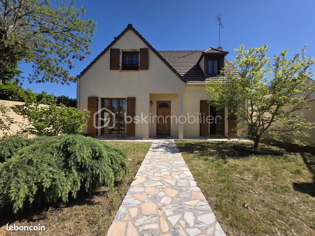 Maison 5 pièces 124 m² · à Moncourt-Fromonville · 124 m² · 340 000 €