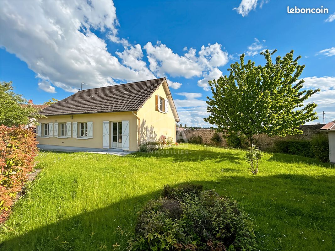 Maison 5 pièces 160 m² · à Étampes · 160 m² · 386 000 €