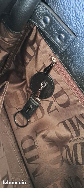 Sac à main Mac Douglas neuf, modèle Pyla-Buni XS, coloris noir (image 13)
