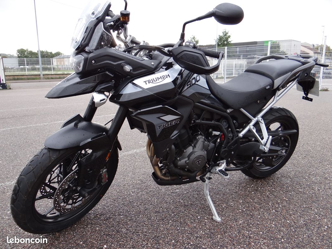 Triumph tiger 900 gt pro black sapphire garantie constructeur 10