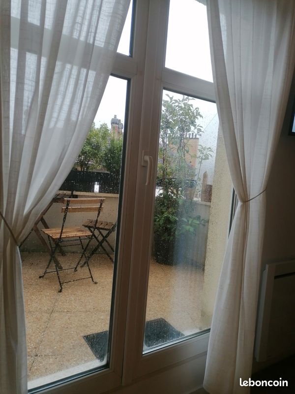 Appartement a louer suresnes - 1 pièce(s) - 28 m2 - Surfyn