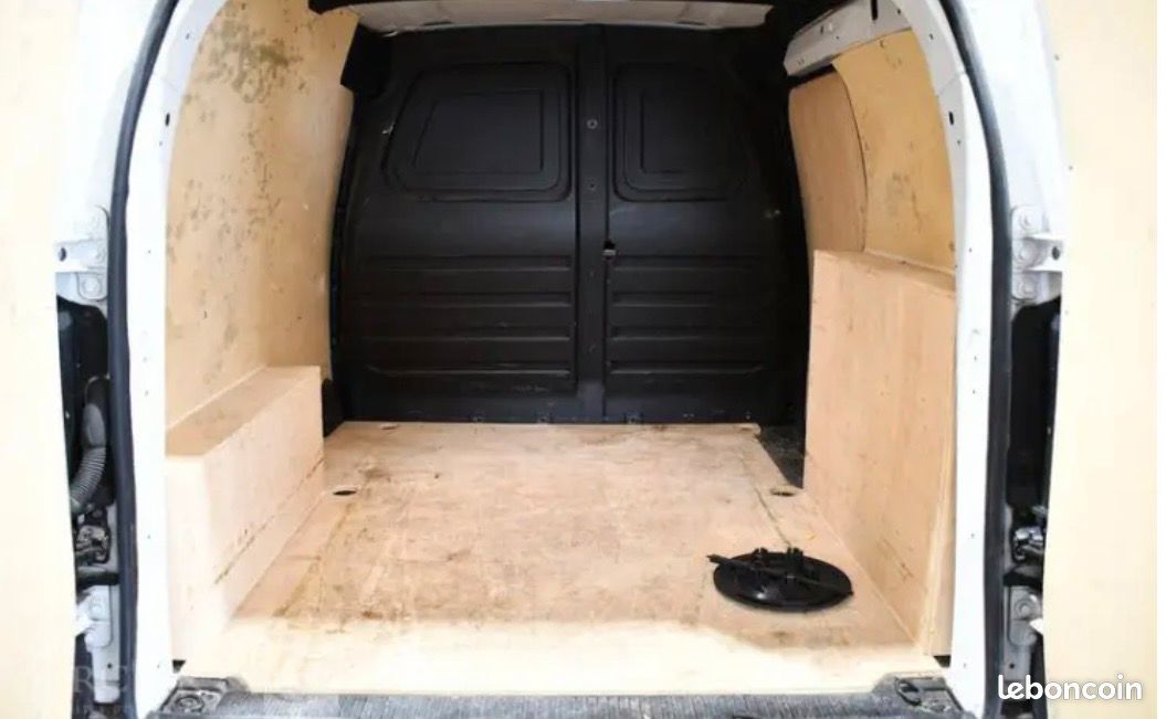 Renault Kangoo VAN EXTRA 1.3TCE EDC 130CV BOITE AUTOMATIQUE 15.000 HT - CARPLAY/CAMERA/HABILLAGE ... (image 15)