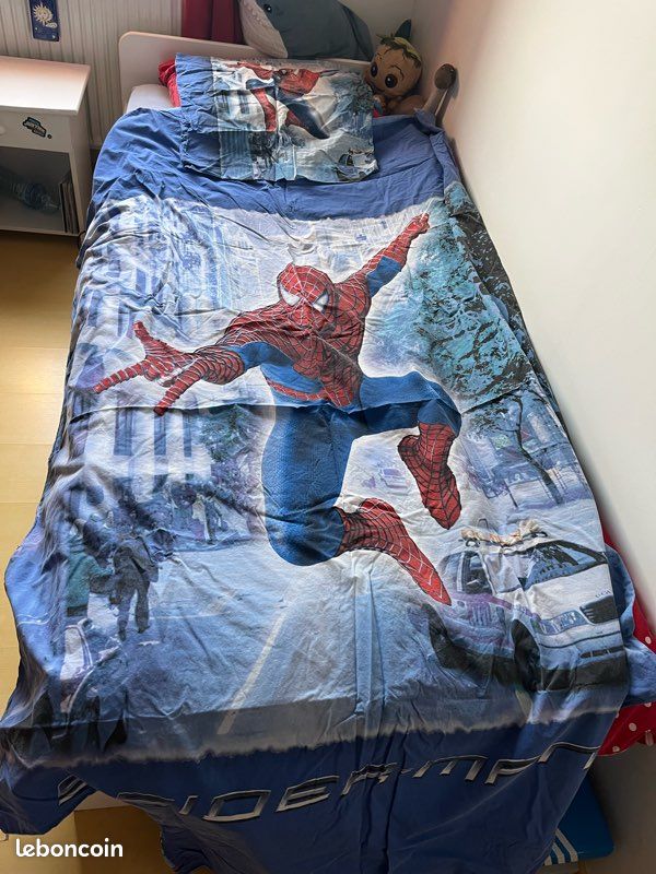 Parure housse de couette et taie d’oreiller Spiderman (image 1)