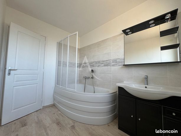 Maison a louer conflans-sainte-honorine - 5 pièce(s) - 95 m2 - Surfyn