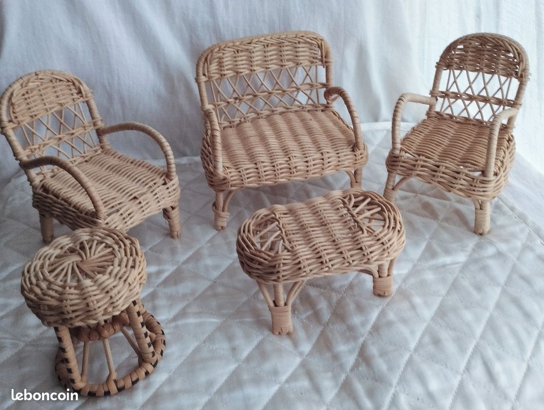 Chaises en rotin vintage pour poupées - Ensemble de 3 (D'occasion) à