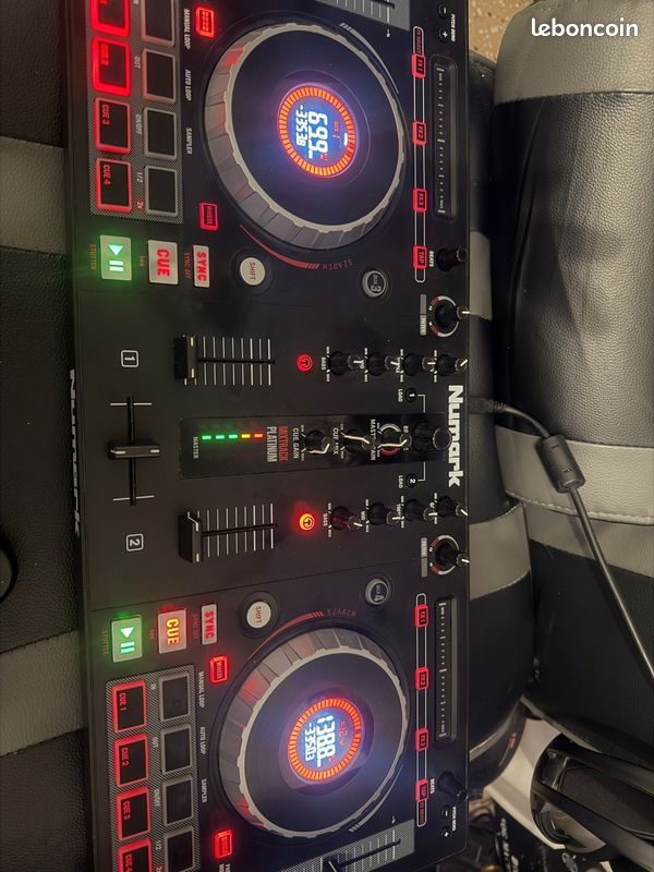 Je vends mon contrôleur Dj NUMARK MIX TRACK PLATINUM (image 7)