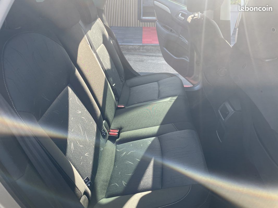 Citroen c4 1.6 hdi 110 cv garantie 3/12 mois 2011 (image 8)