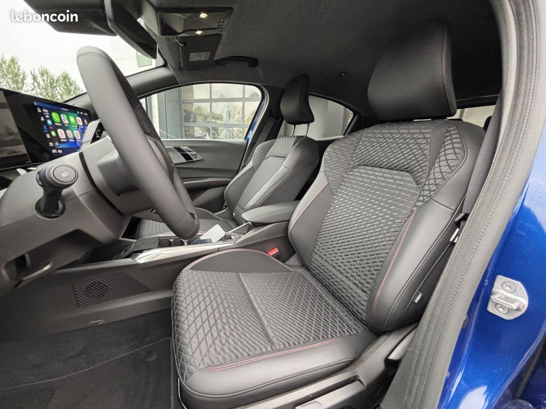 Renault Clio (6) techno full hybrid E-Tech 160 ch (image 15)
