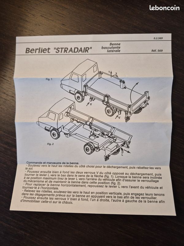 Dinky Toys France Originale 1/43 réf 569 : Berliet Stradair Benne