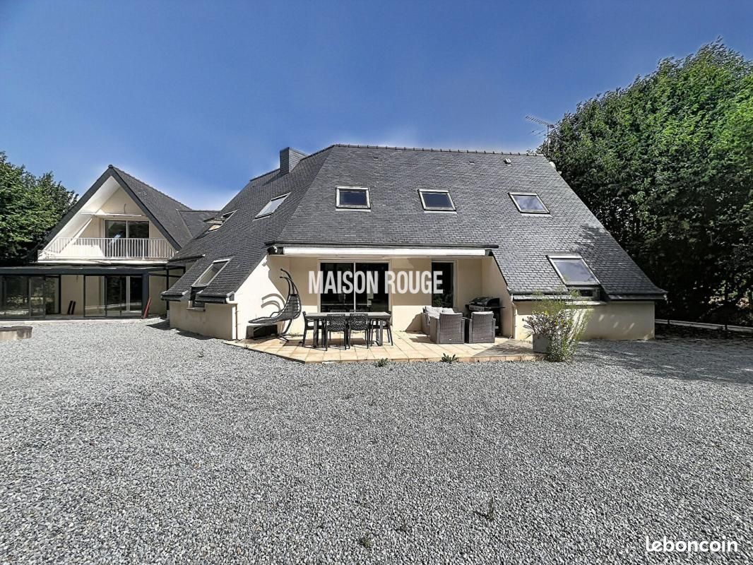 Maison 8 pièces 230 m² · à Pédernec · 230 m² · 365 000 €