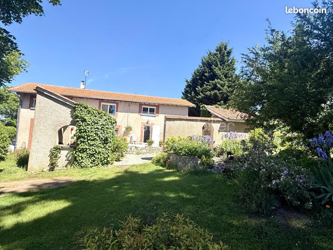 Maison 5 pièces 150 m² · à Neulise · 150 m² · 299 000 €