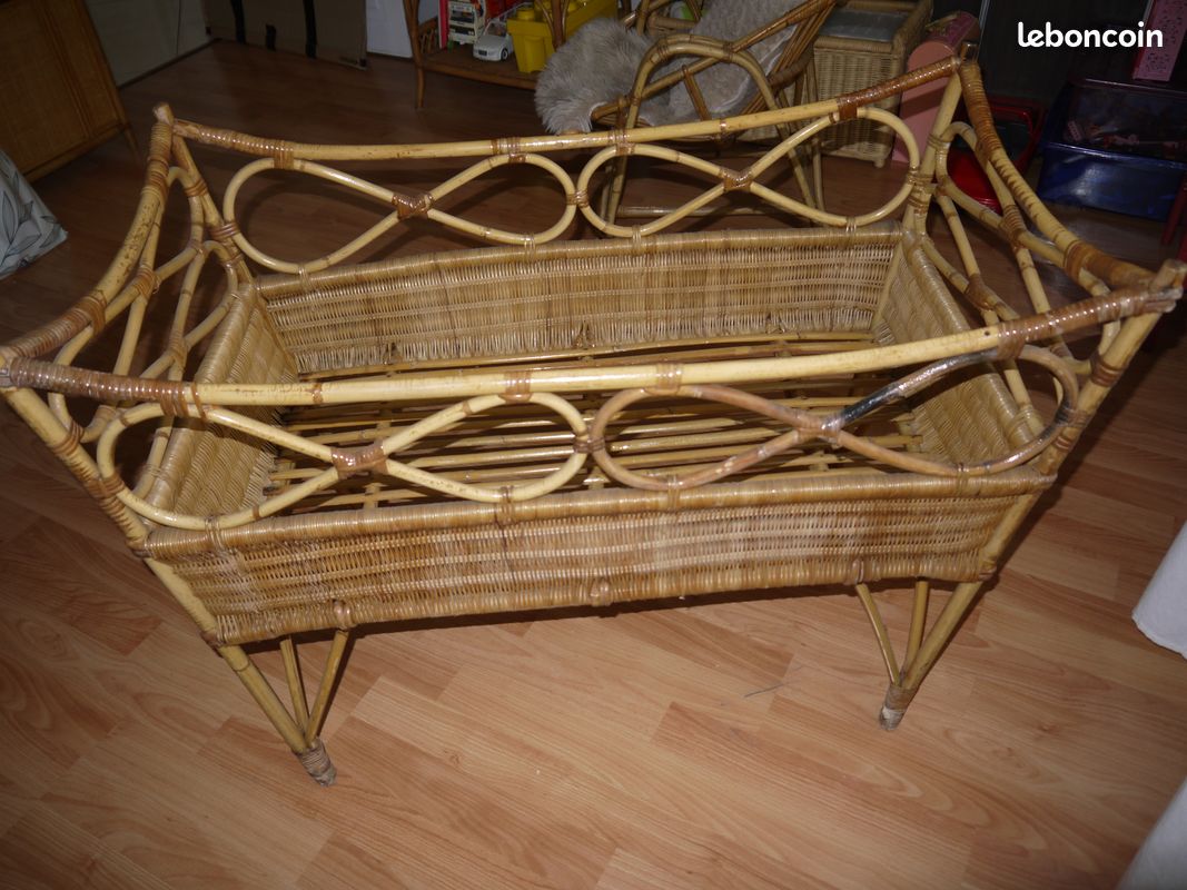 Lit bébés ou enfants en rotin vintage (image 5)