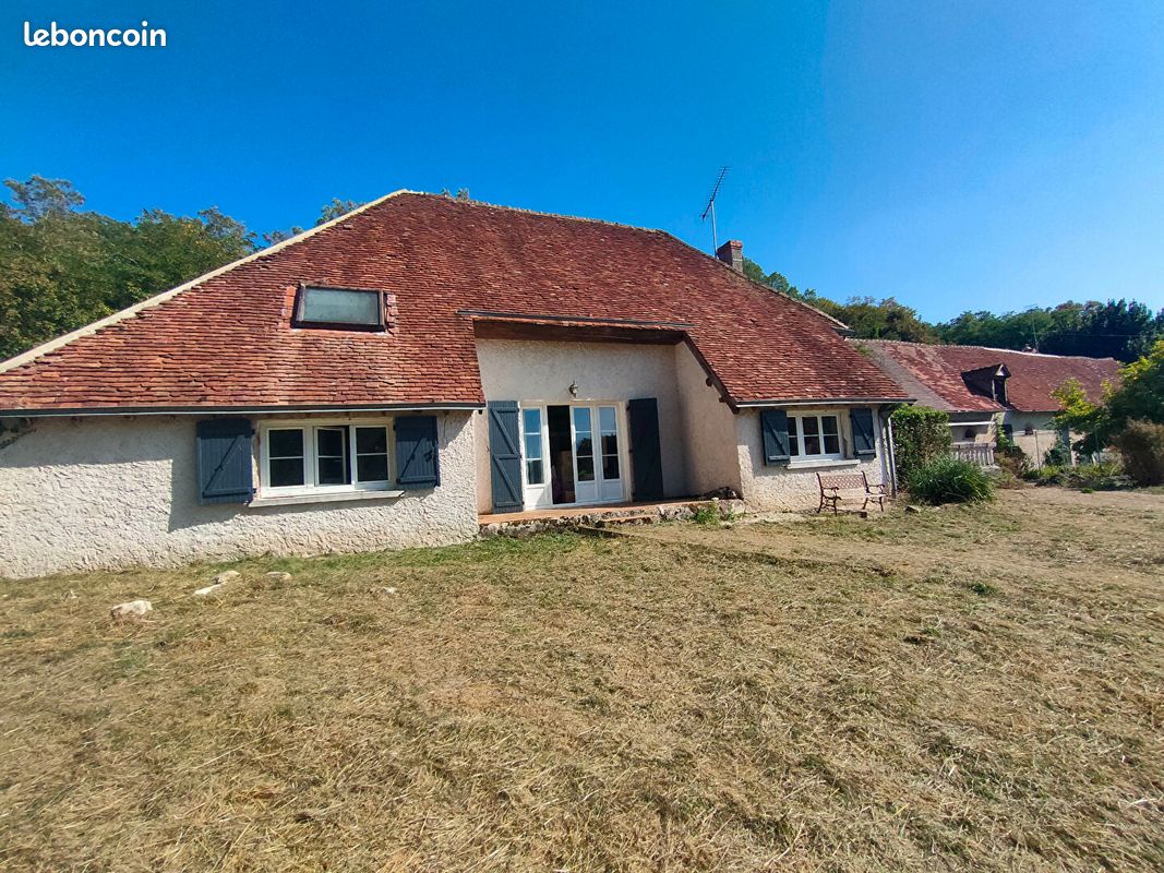 Maison 4 pièces 156 m² · à Baudres · 156 m² · 127 200 €