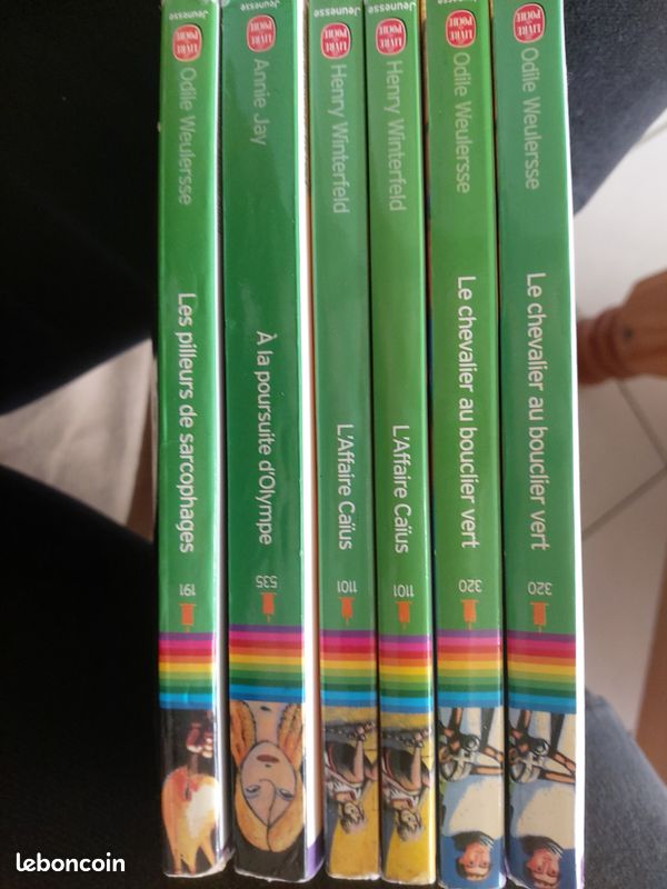 Lot Romans historiques édition jeunesse TBE (image 1)