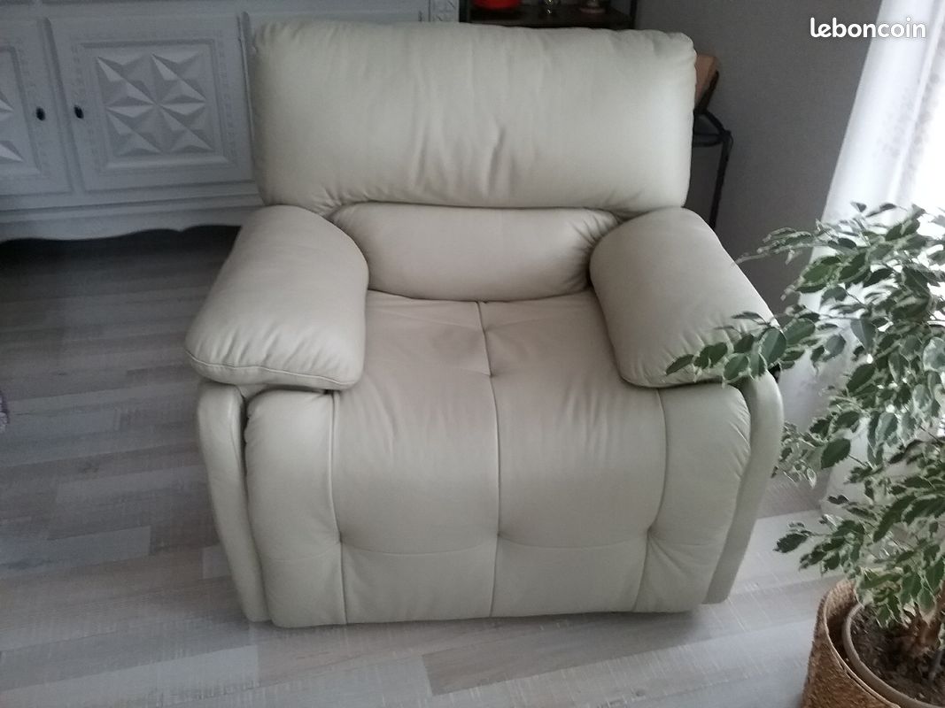 Fauteuil relax électrique (image 1)