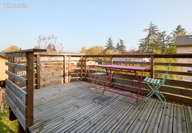 Appartement 97m² 4p avec terrasse et jardinet