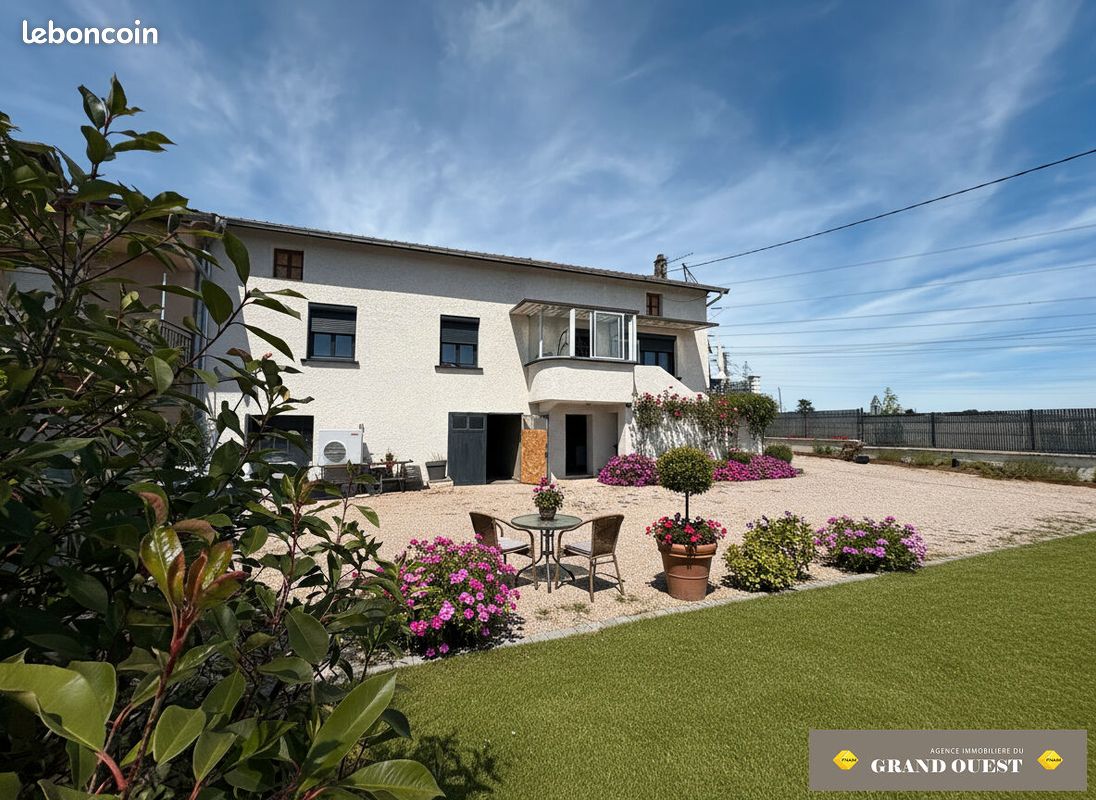Maison 4 pièces 81 m² · à Lentilly · 81 m² · 360 000 €