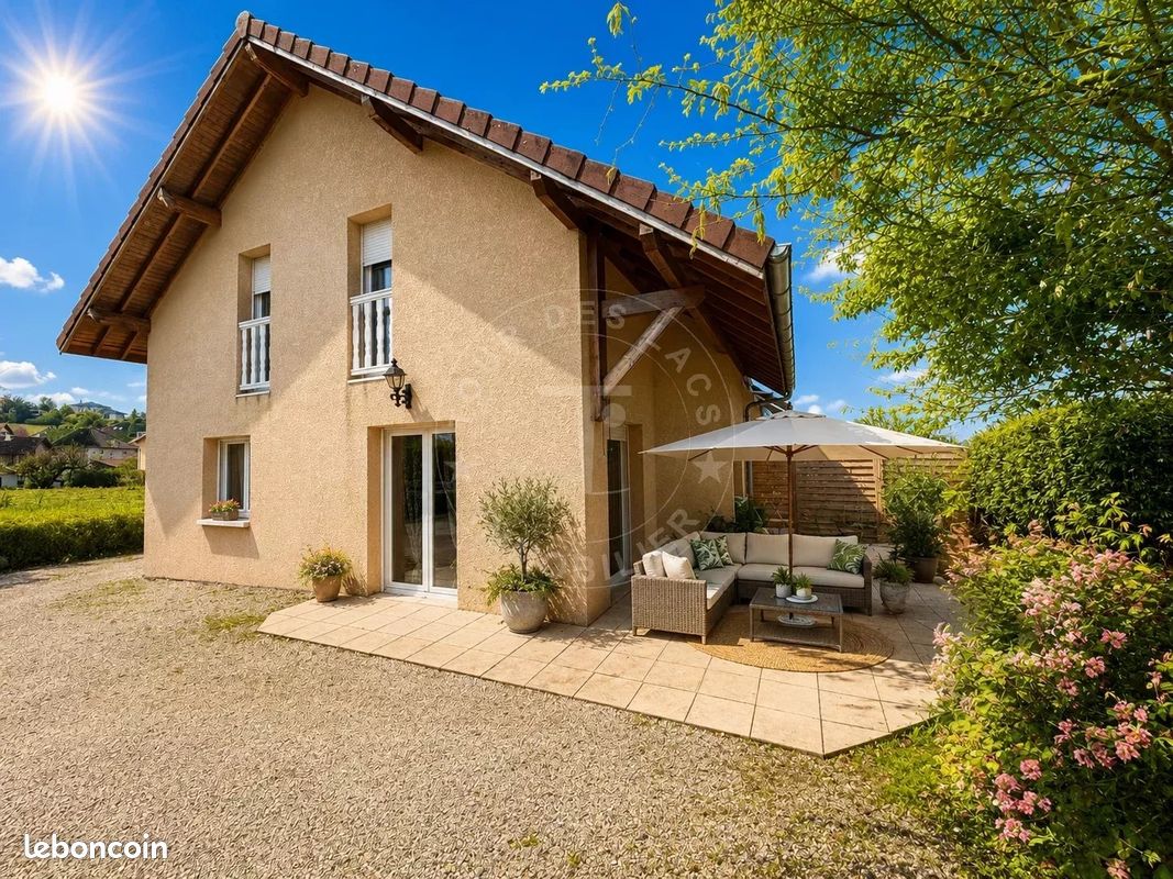 Maison 4 pièces 103 m² · à Montagny-les-Lanches · 103 m² · 442 000 €