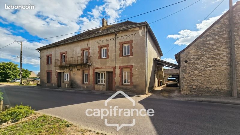 Local commercial 219 m² · à Chalon-sur-Saône · 219 m² · 149 000 €