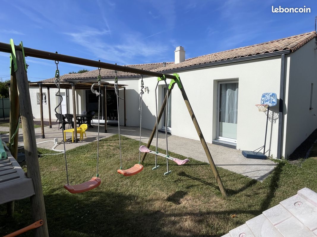 Maison 5 pièces 110 m² · à Saint-Philbert-de-Grand-Lieu · 110 m² · 330 000 €