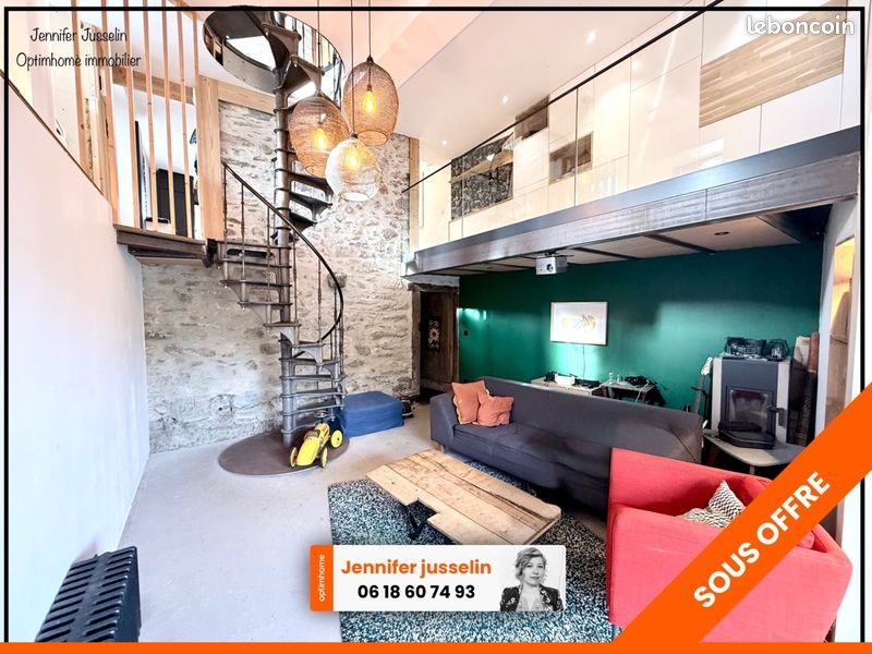 Maison 10 pièces 280 m² · à Neuvecelle · 280 m² · 549 000 €