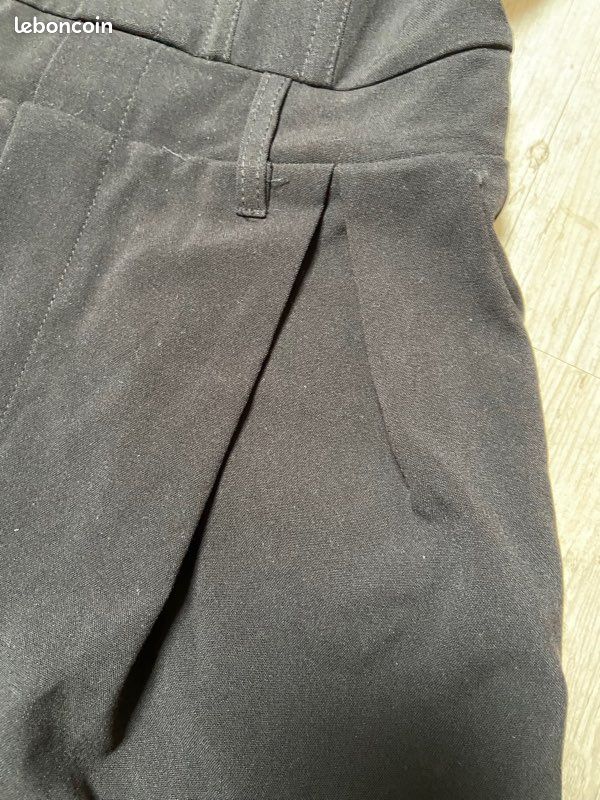 Combinaison pantalon bustier noire (image 4)