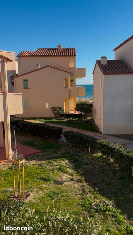 Bord de mer – T2 village oasis Naturiste (image 4)
